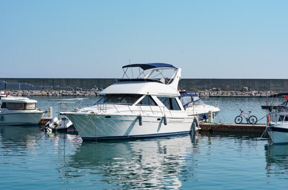 Dubai Yacht Tour | Yacht Tour Dubai