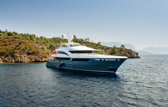 Yacht Tour Dubai | Dubai Yacht Tour
